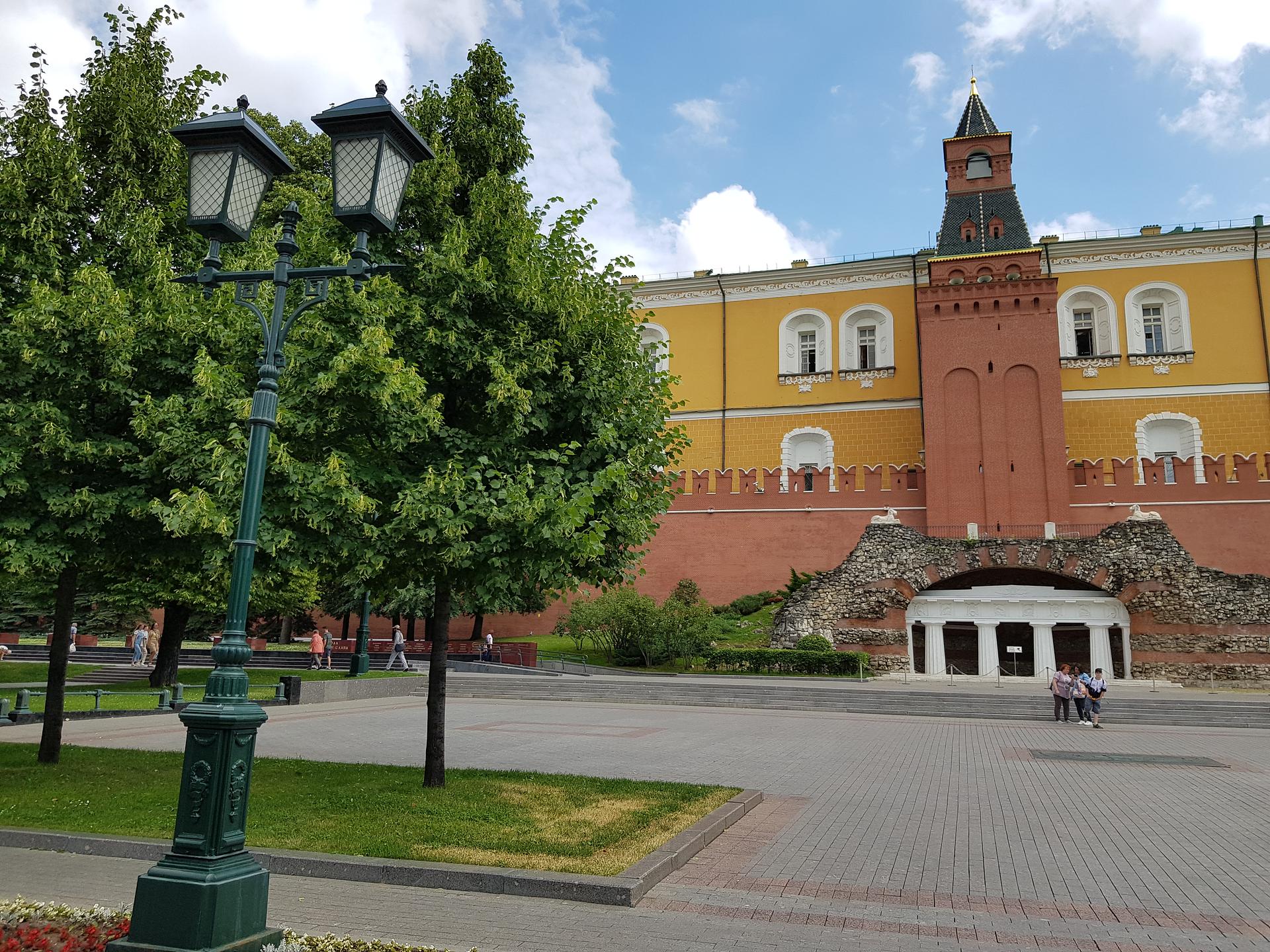 Экскурсионный тур «Символы Москвы». 2 дня/1 ночь. для школьных групп
