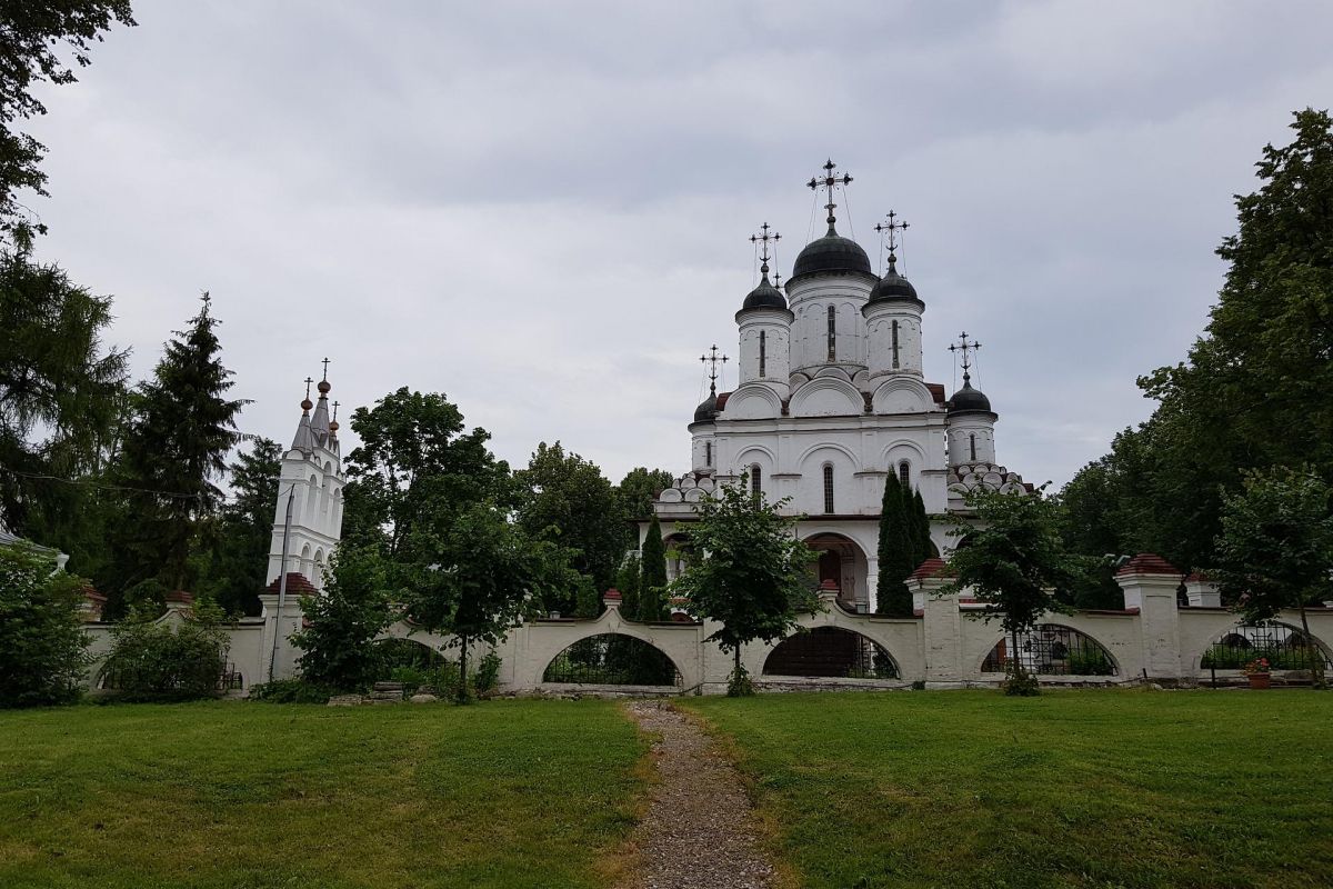Выпускной в усадьбе Вяземы. Для младших классов.