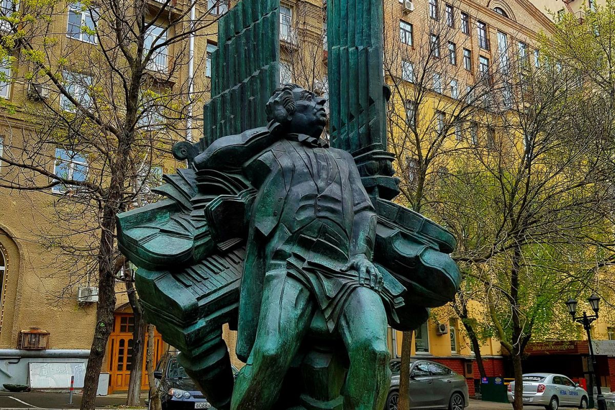 Пешеходная экскурсия "Москва Театральная" с экскурсией в дом-музей К.С. Станиславского