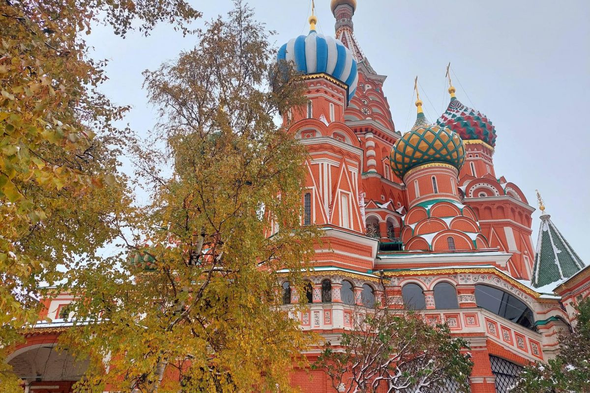 Пешеходная экскурсия по историческому центру с экскурсией в Алмазный фонд для группы до 20 чел