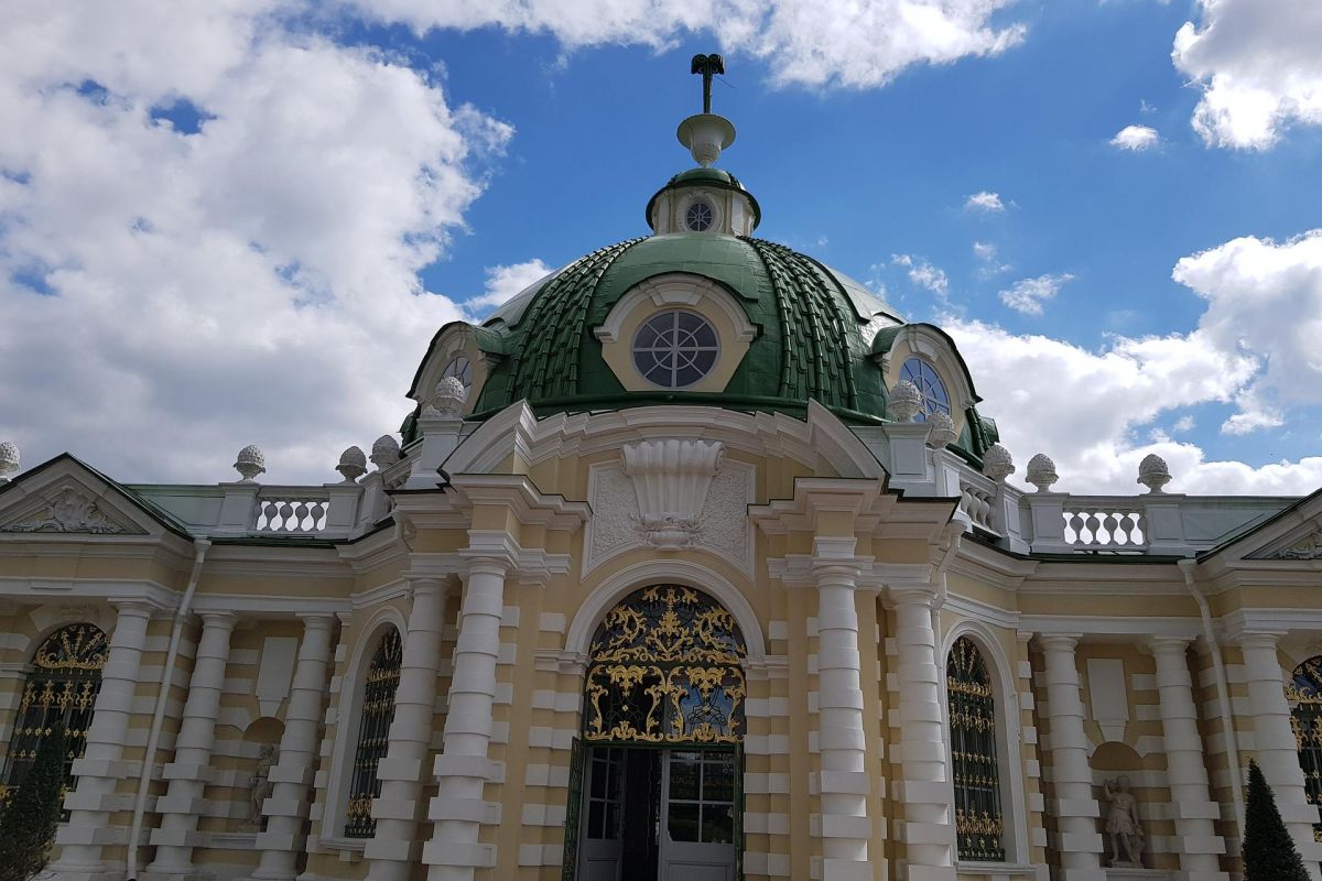 Усадьба Кусково. Школьники