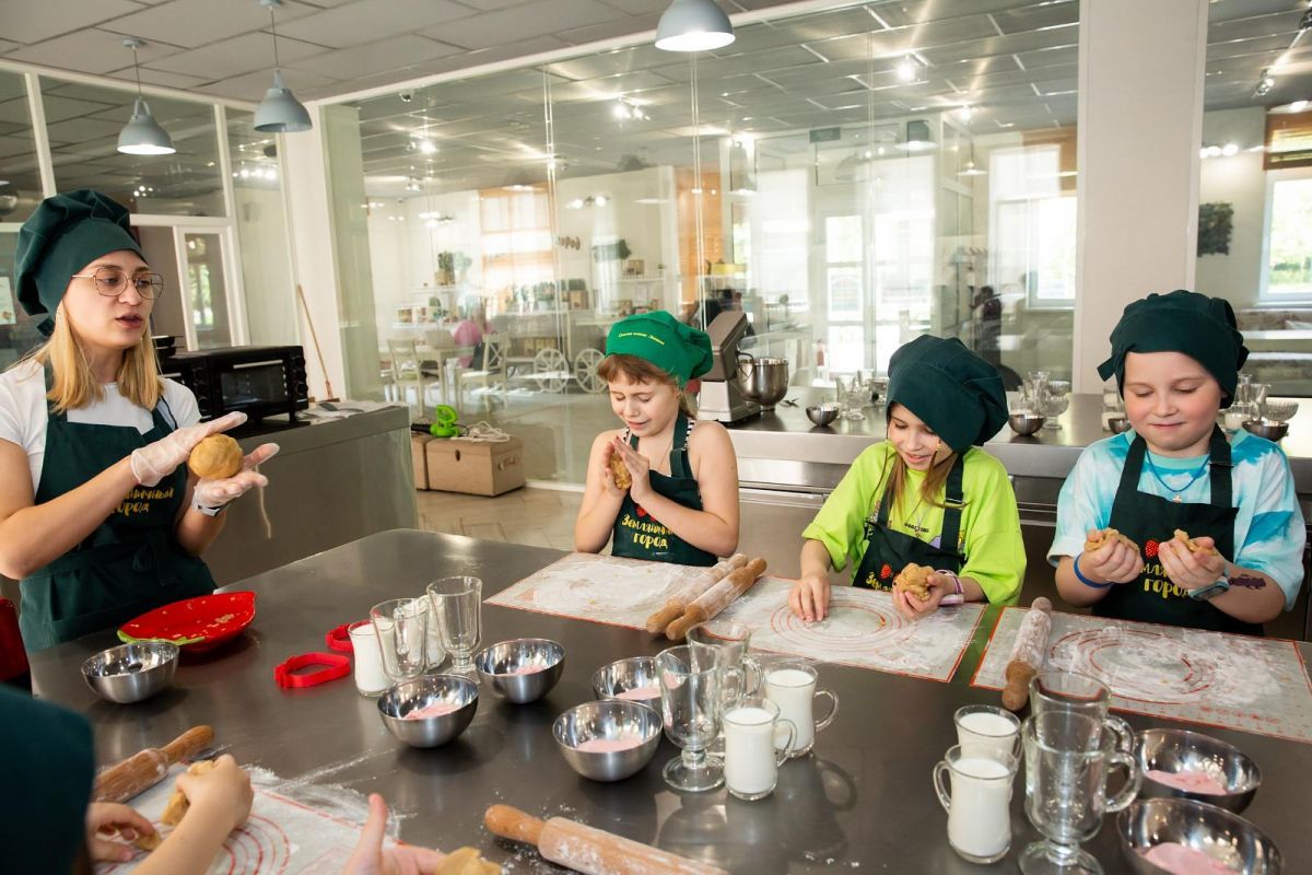 Выпускной в «Земляничном городе» Совхоз им. Ленина