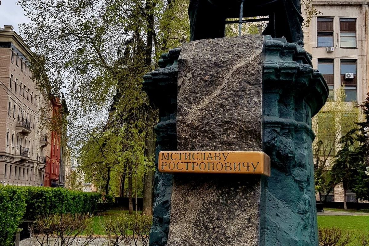 Пешеходная экскурсия "Москва Театральная" с экскурсией в дом-музей К.С. Станиславского