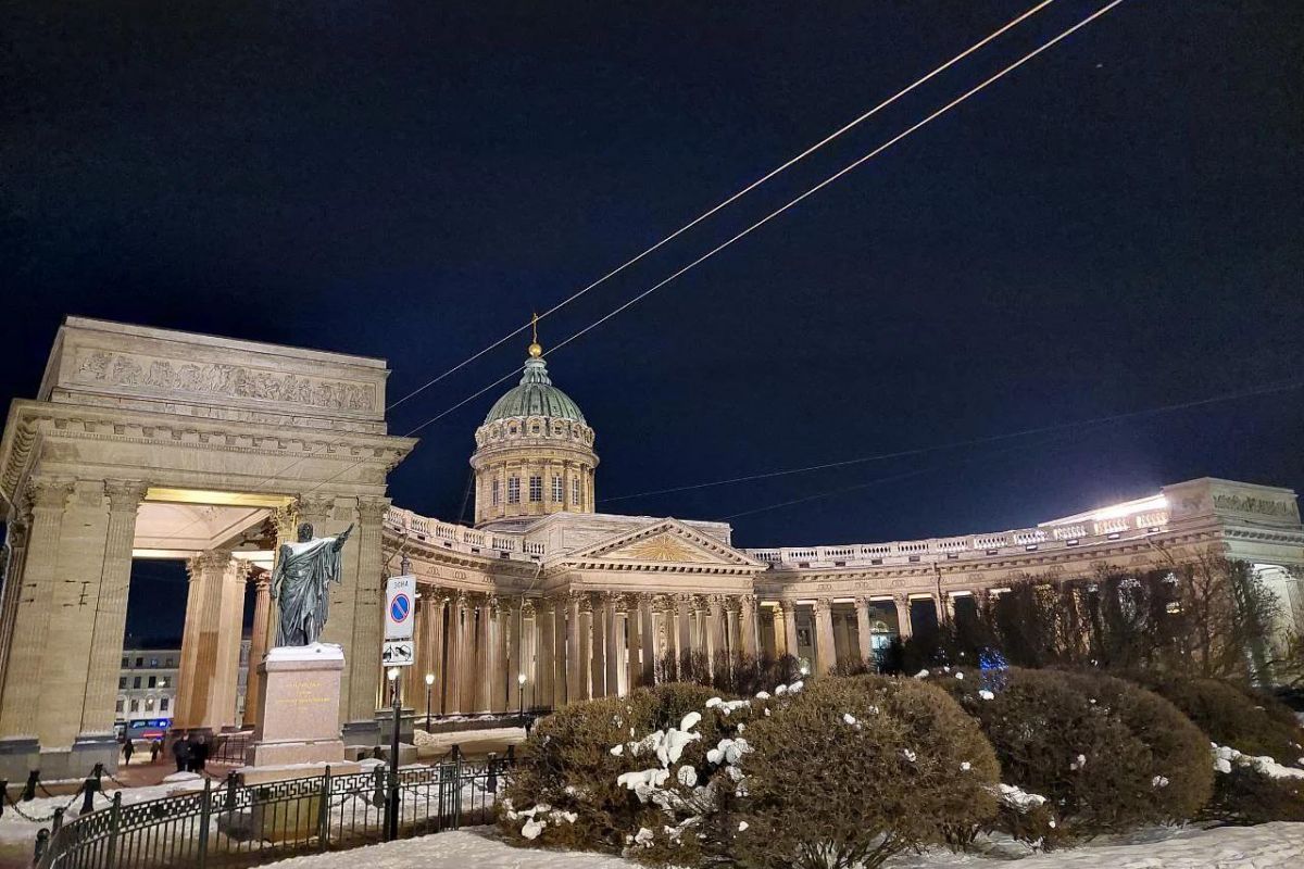 Зимние праздники в Санкт-Петербурге для школьных групп